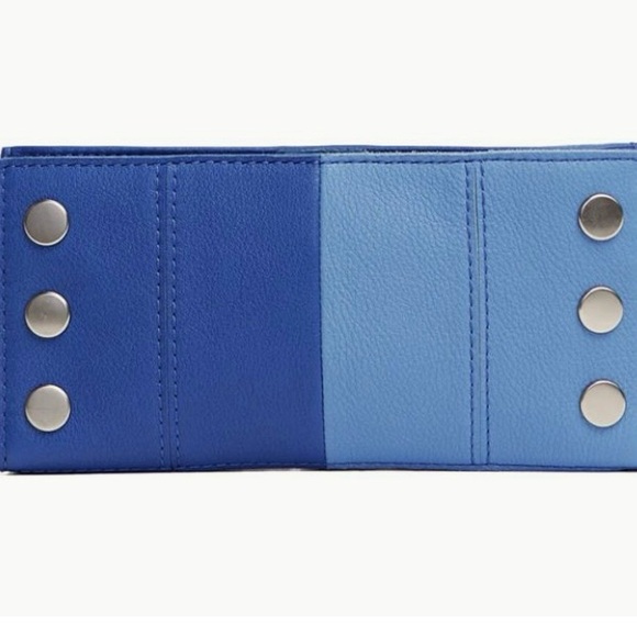 Hammitt North Wallet, Oasis Blue and Brushed Silver Hardware - Picture 4 of 6